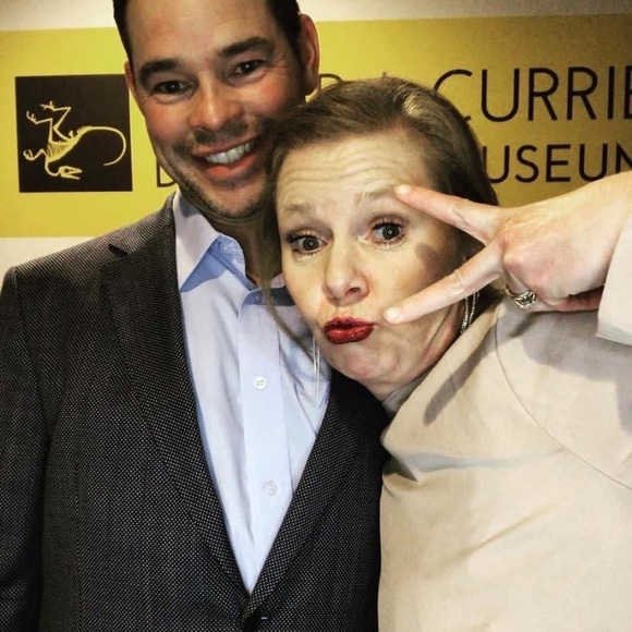 Meet your Posher, Heidi - Picture 1 of 1